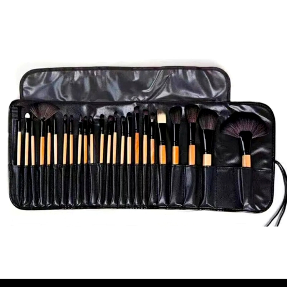 Make up brushes